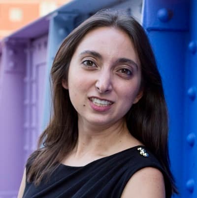 Sarah Angello's headshot